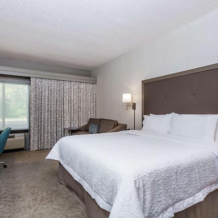 Hampton Inn Milwaukee Airport Exterior foto