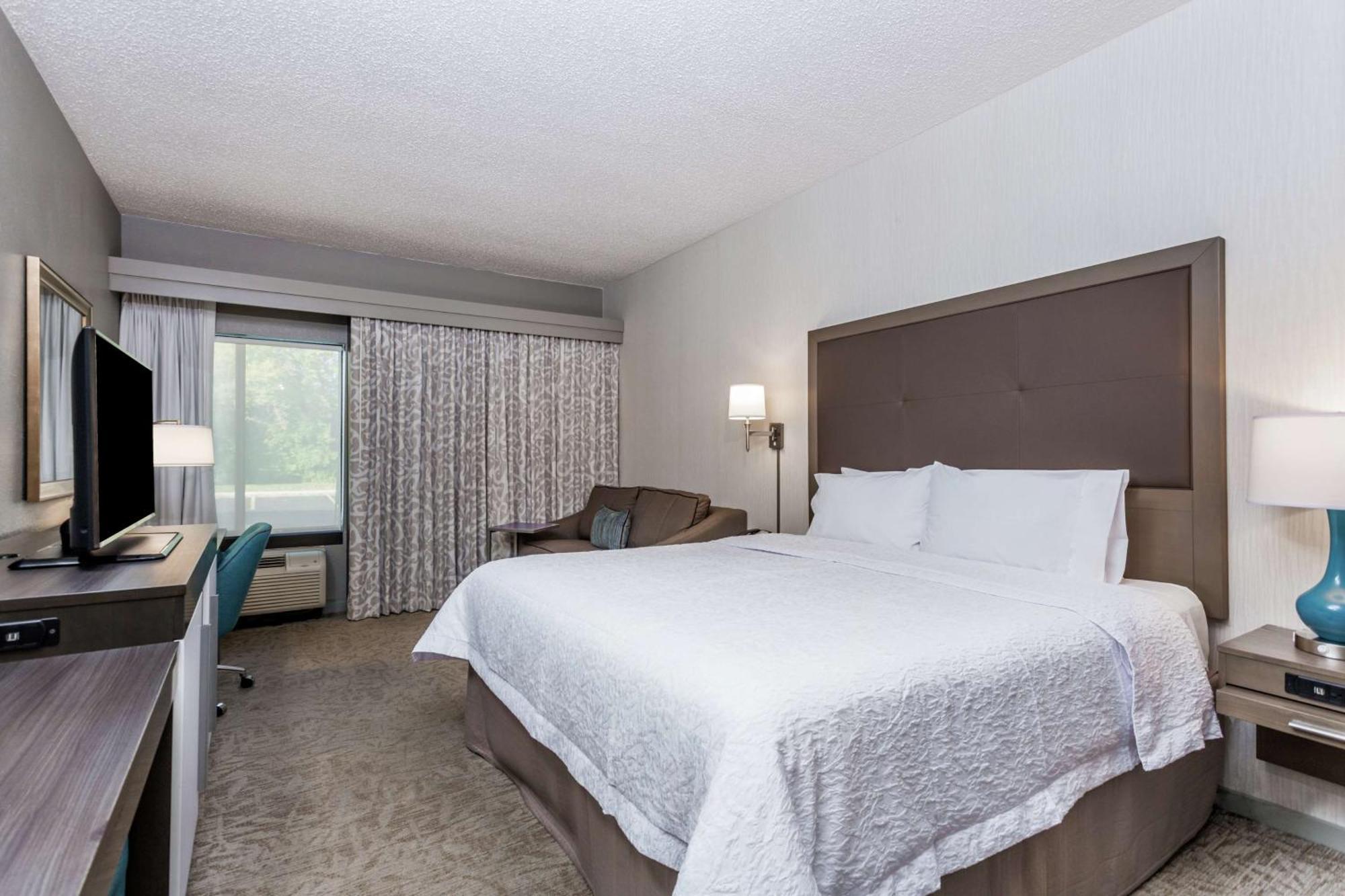 Hampton Inn Milwaukee Airport Exterior foto